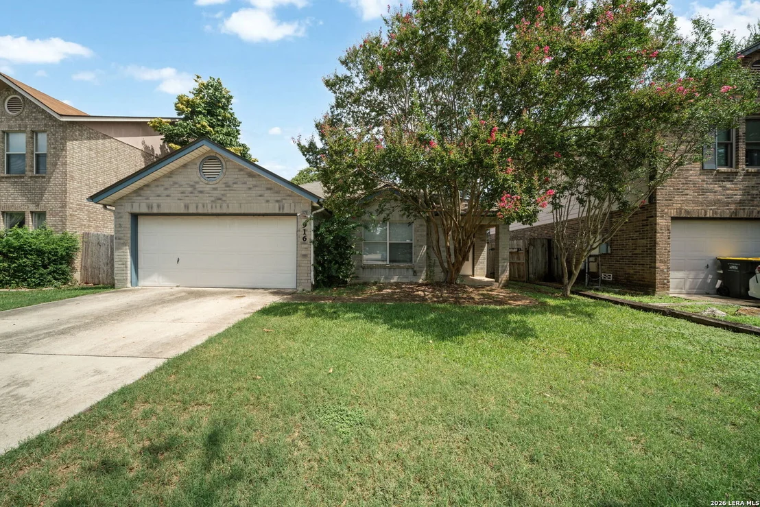 Photo of 916 ABERCORN