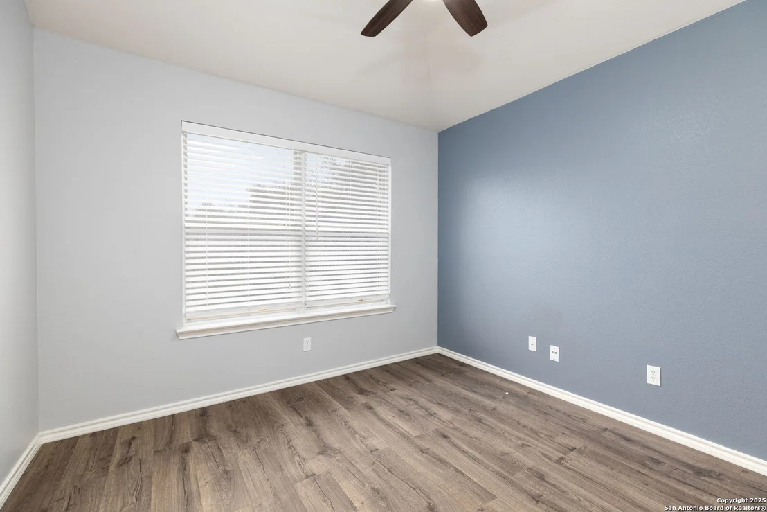 Photo of 1206 PINNACLE FLS