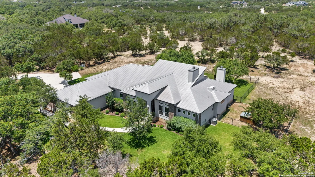 Photo of 1114 Savanna