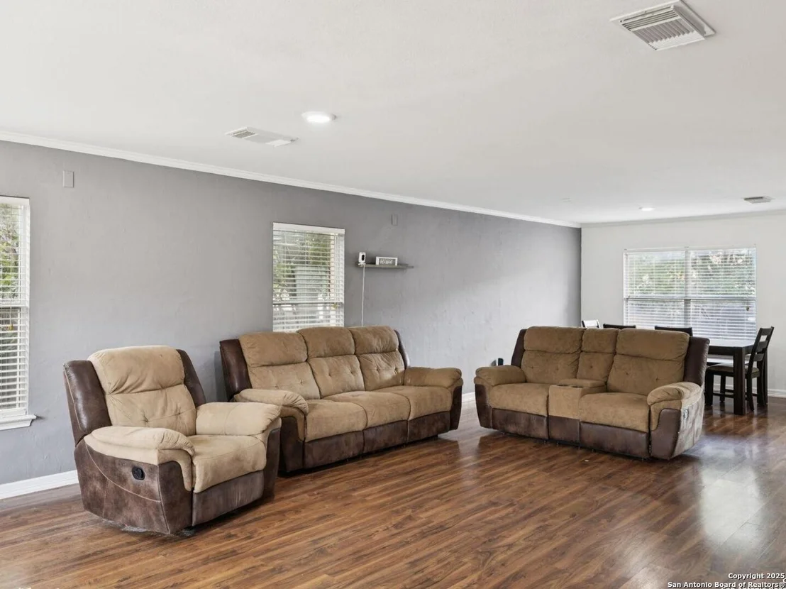 Photo of 2921 Mulberry