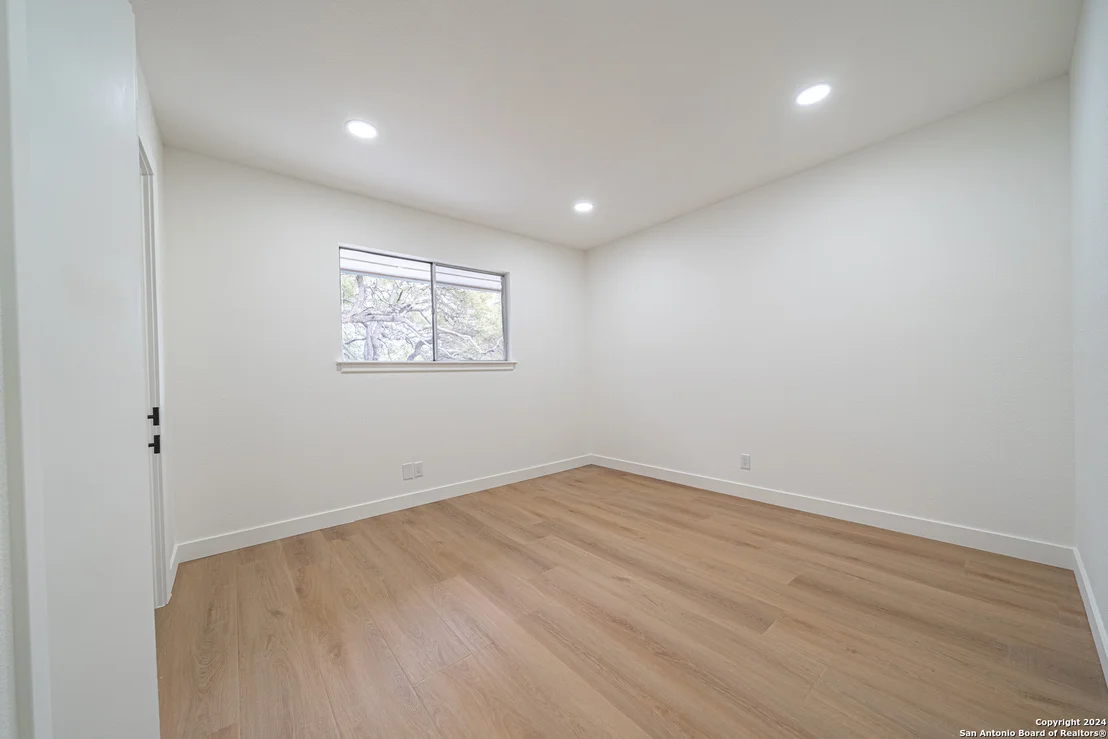 Photo of 3127 COLONY DR