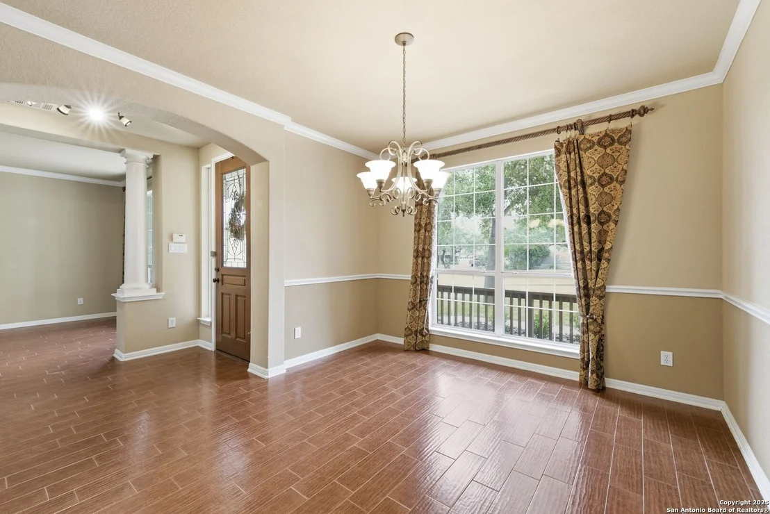 Photo of 2106 Laurel Pt