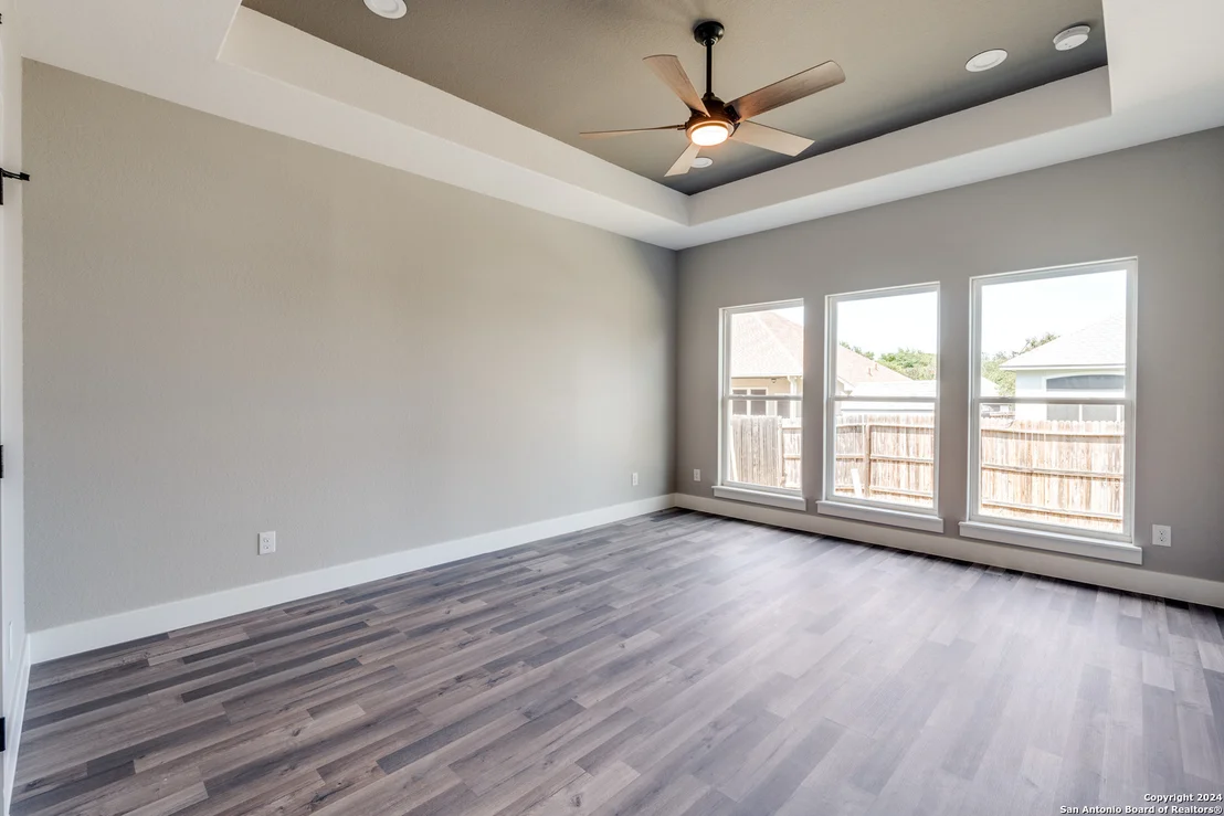 Photo of 15712 Glenn Lane