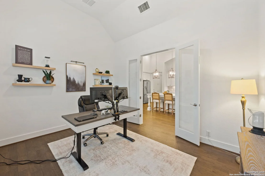 Photo of 8615 Shady Gate
