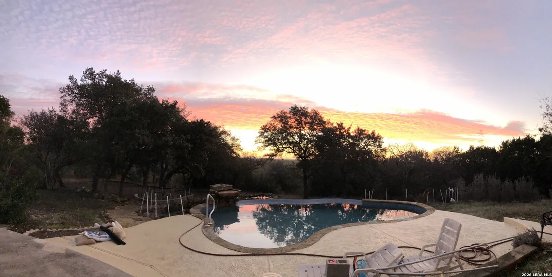 Photo of 752 Taylor Pt