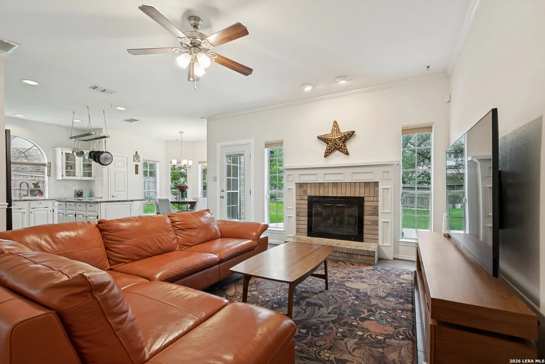 Photo of 18019 SUMMER KNOLL