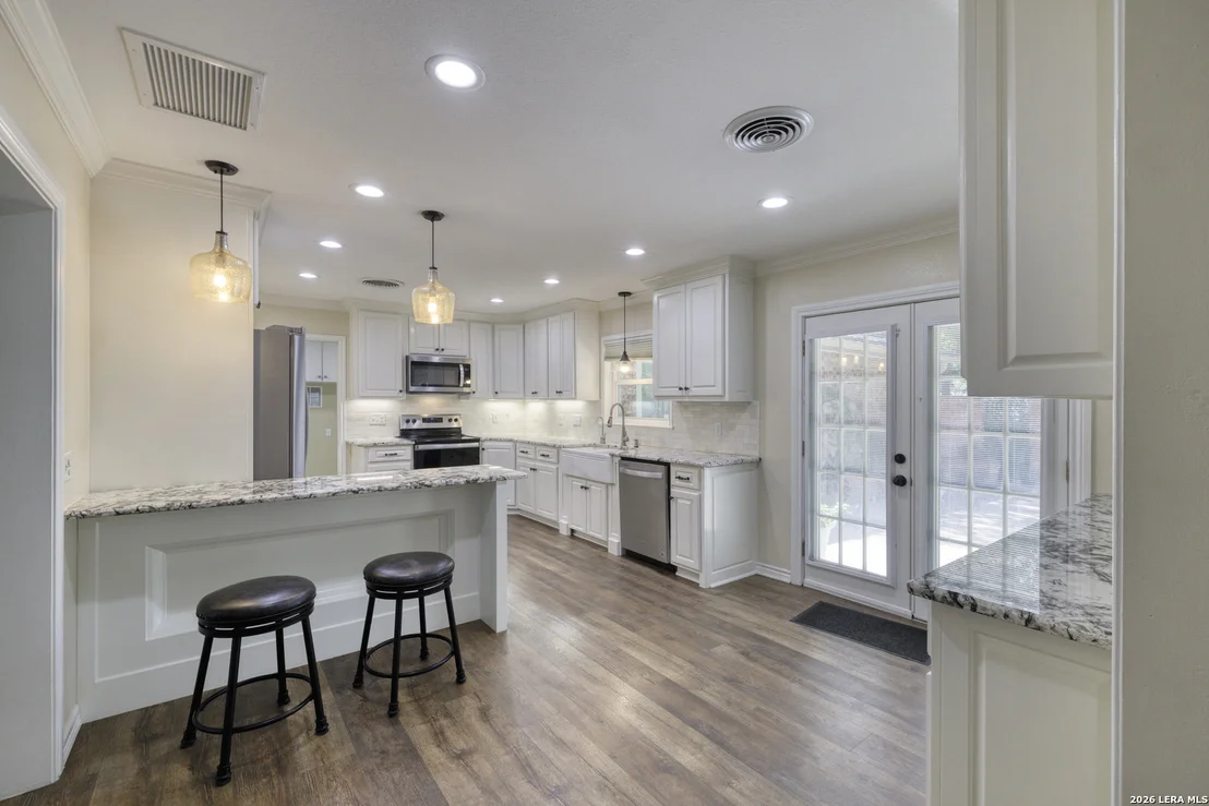 Photo of 921 Maple
