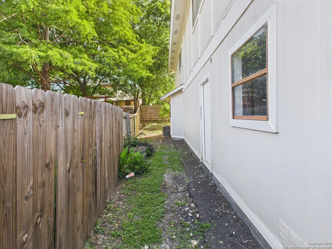 Photo of 7007 Elk Trail