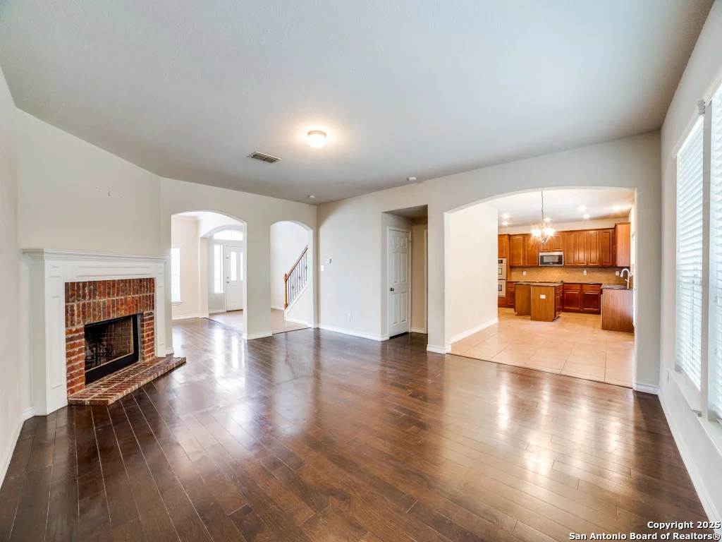 Photo of 7618 Mission Point
