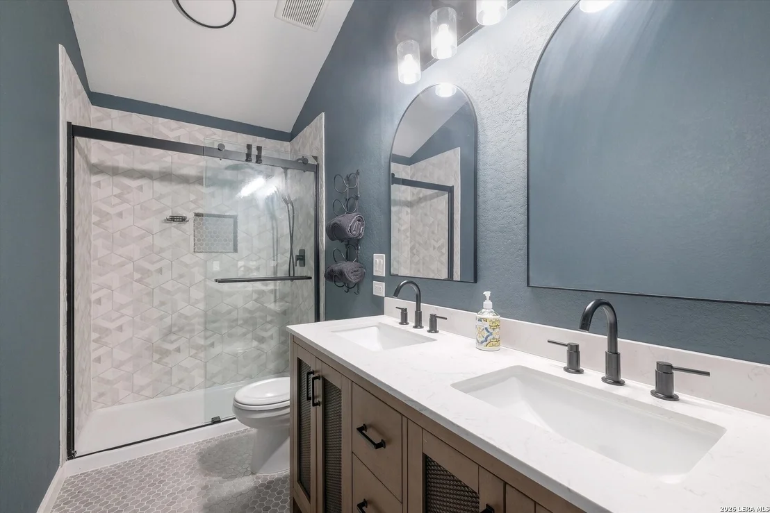 Photo of 13907 Tribeca