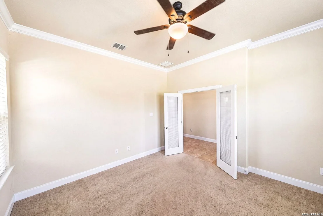 Photo of 11812 Field Bend