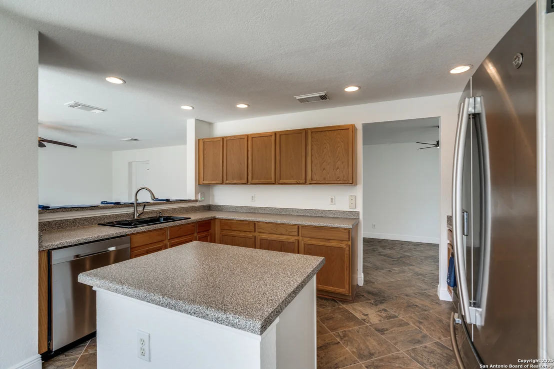 Photo of 6230 Higbee