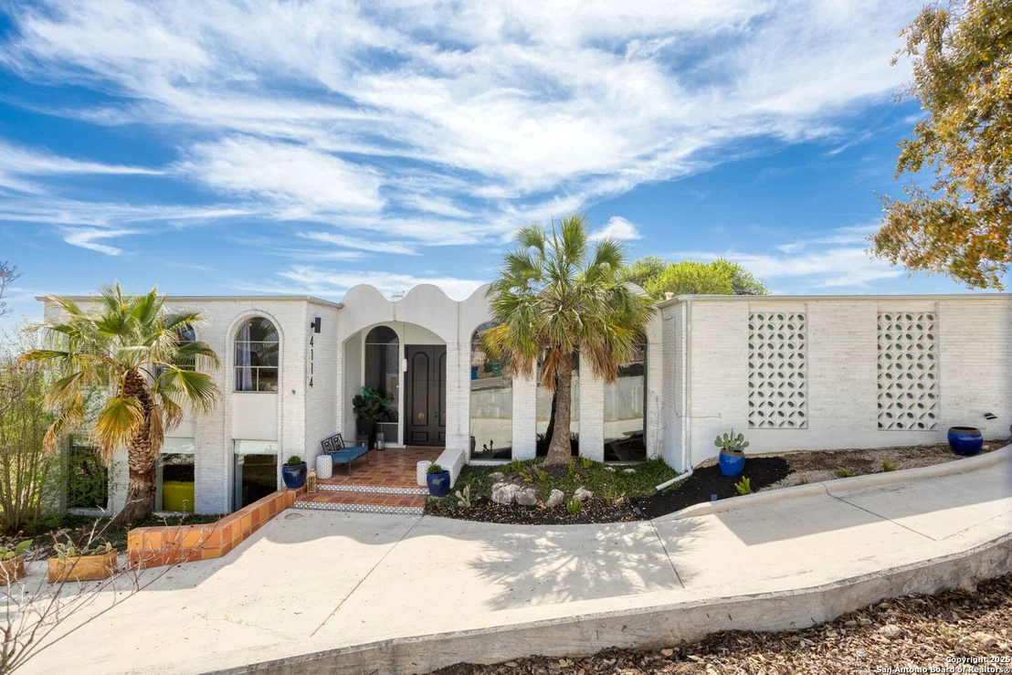 Photo of 4114 Willowbrook