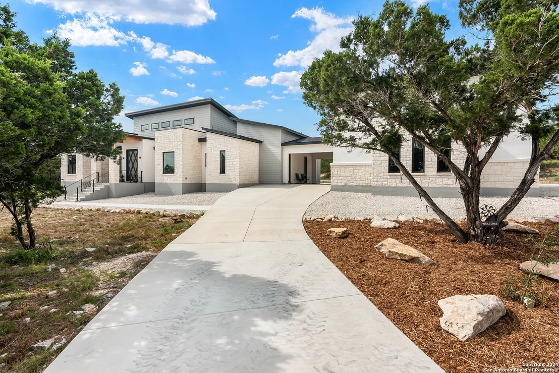 Photo of 227 Rosinweed Dr