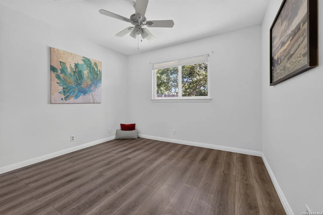 Photo of 9350 Cliff Way