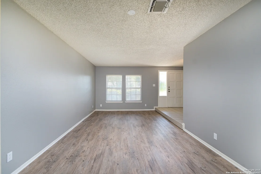 Photo of 7414 Elderberry