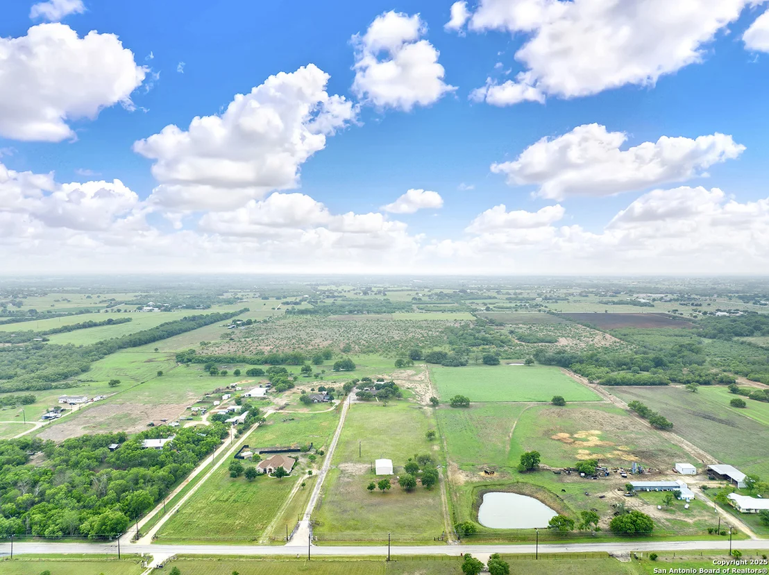 Photo of 605 N & 630 N Graytown