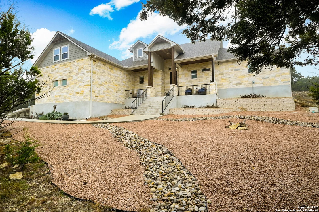 Photo of 134 Arabian Way