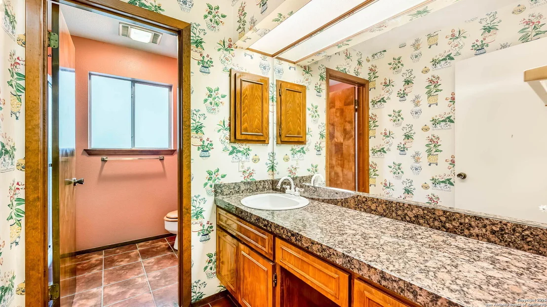 Photo of 13542 Hollow View