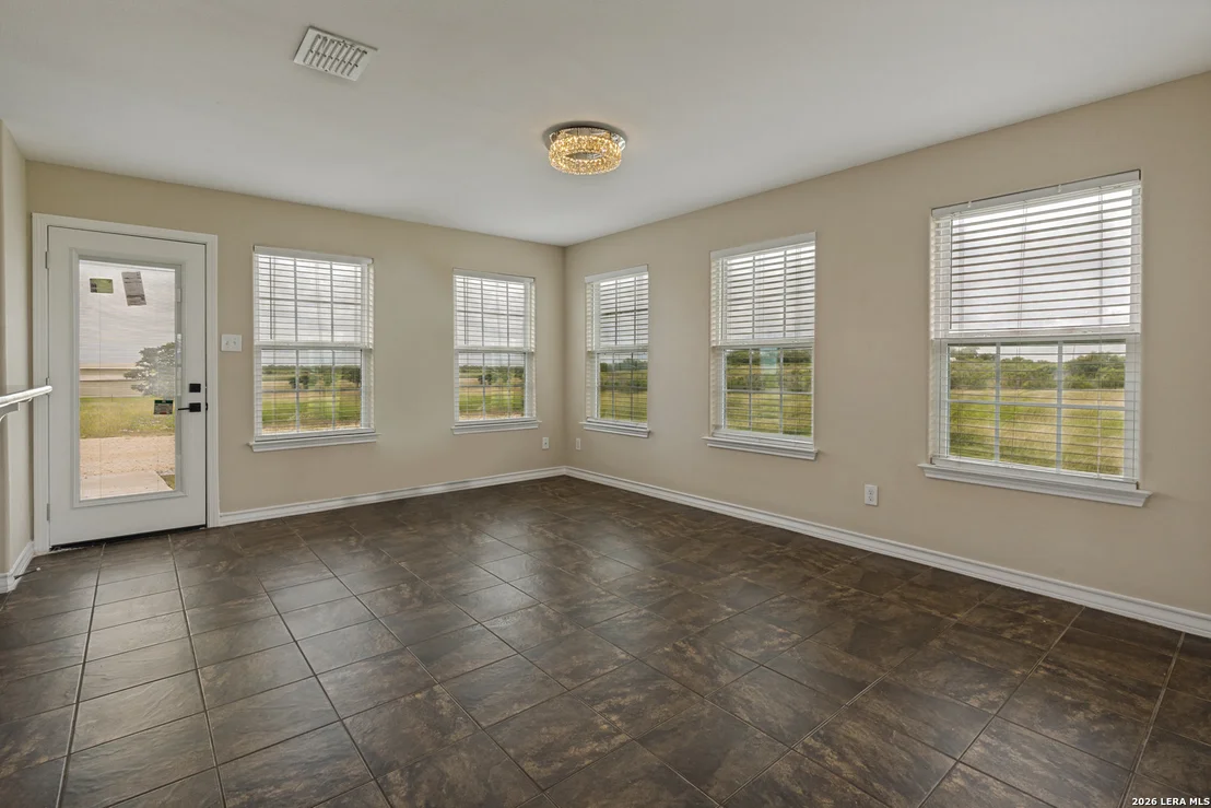 Photo of 2512 SCHWAB RD