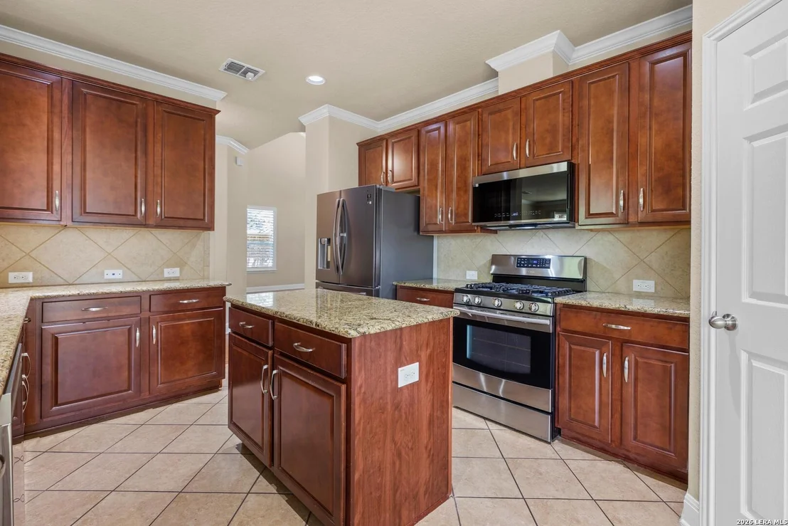 Photo of 6259 OZONA ML