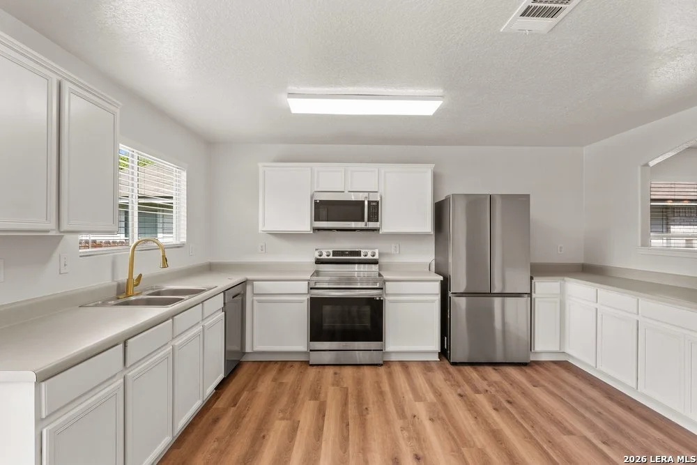 Photo of 9007 Tezel Point