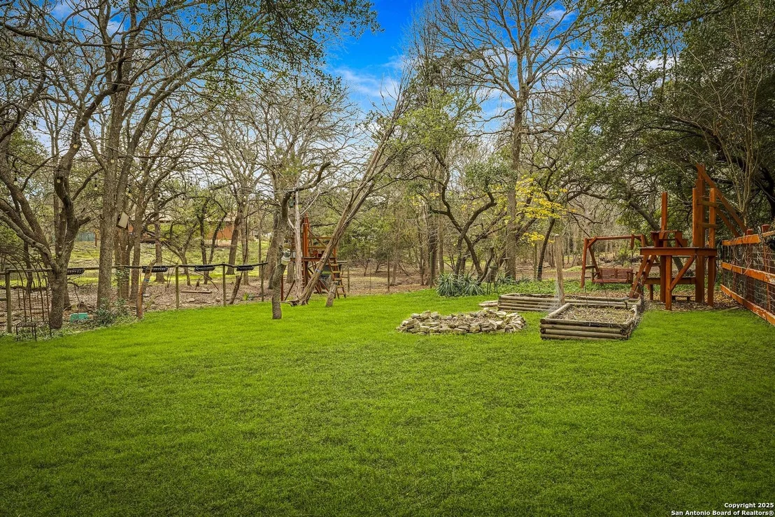 Photo of 107 DEER TRL