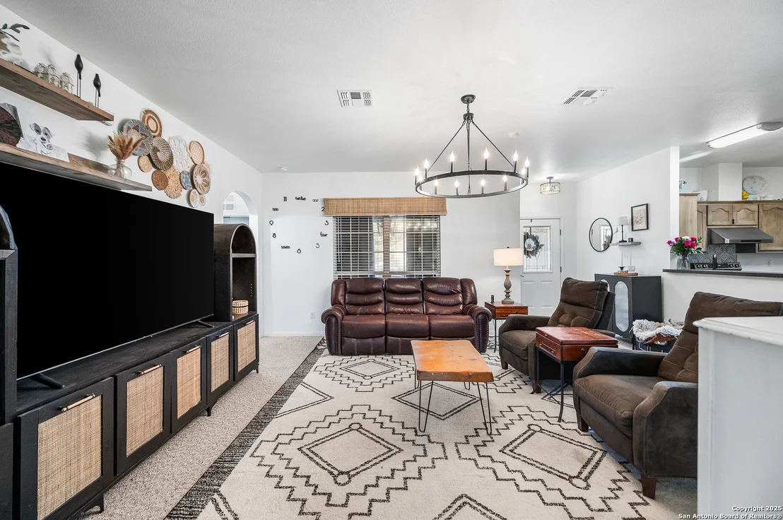 Photo of 2240 Stonehaven
