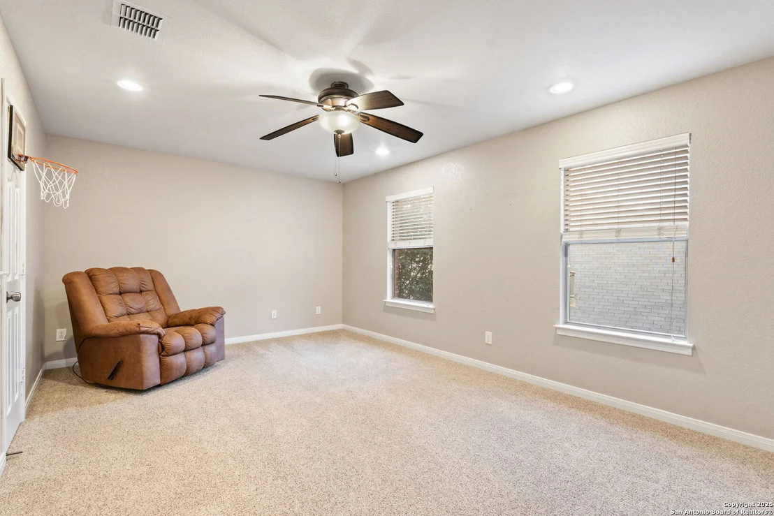Photo of 204 Lone Star