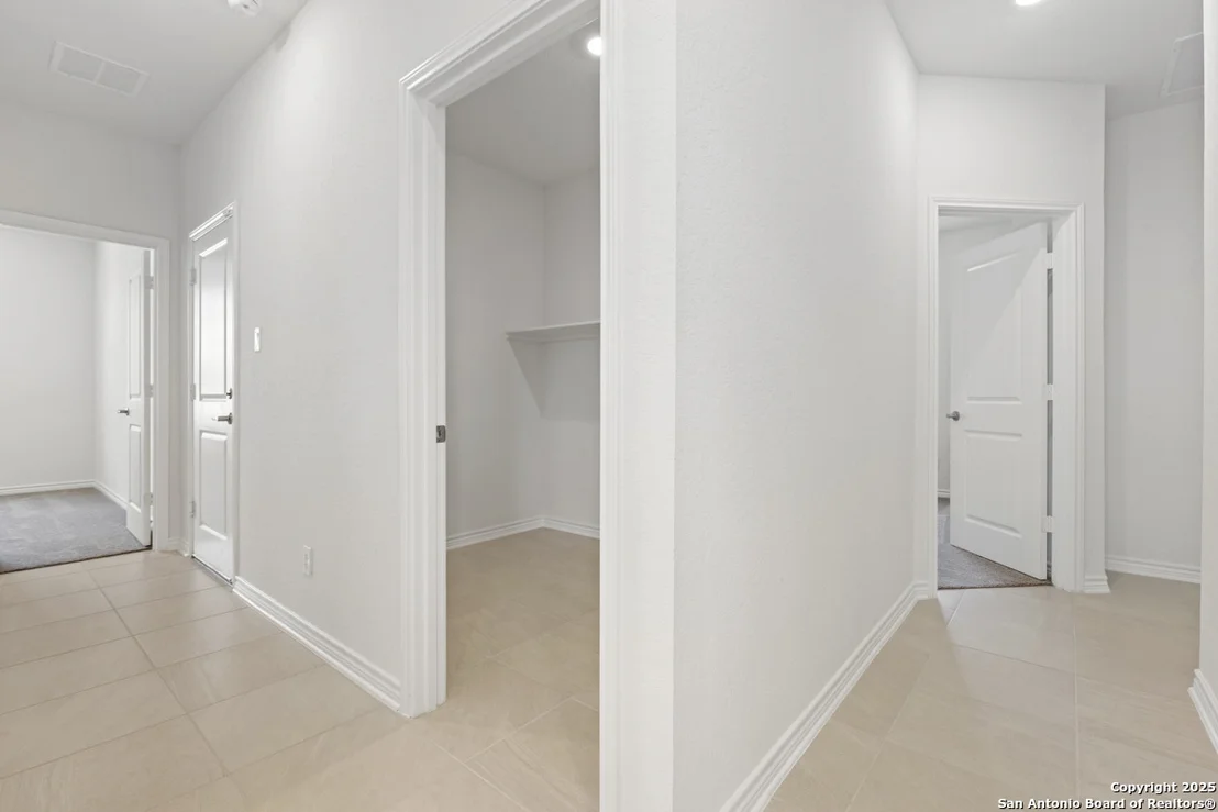 Photo of 405 Panther Way