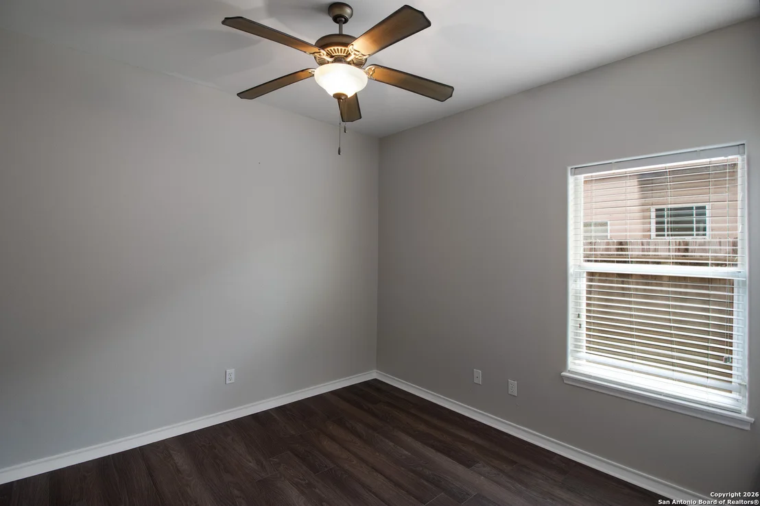 Photo of 6825 Old Square