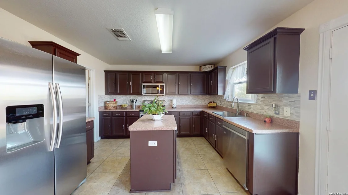 Photo of 147 WOODSTONE LOOP