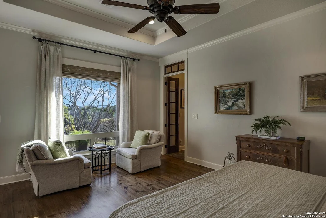 Photo of 107 LEGACY POINTE