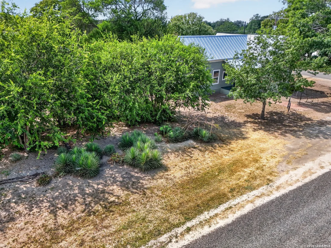 Photo of 285 Avenue I