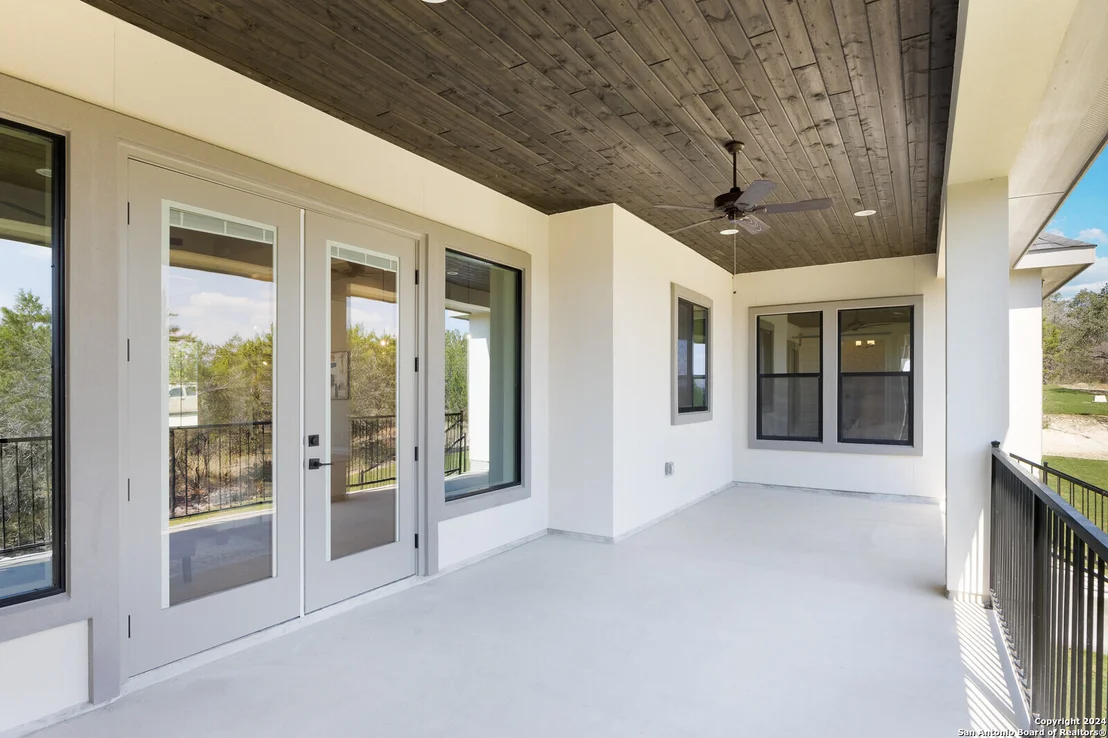 Photo of 335 TOUCAN DR