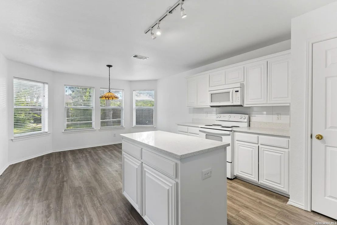Photo of 2148 Stonehaven