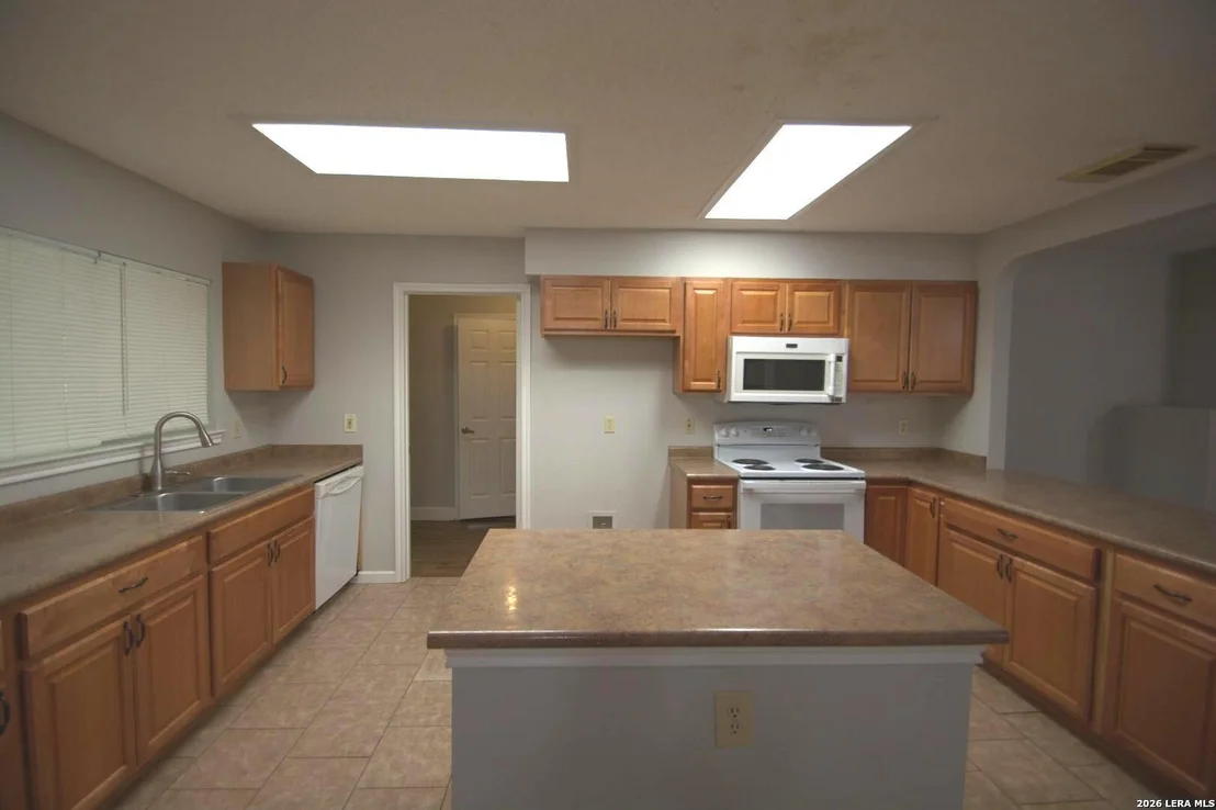 Photo of 6150 BORDER TRAIL DR