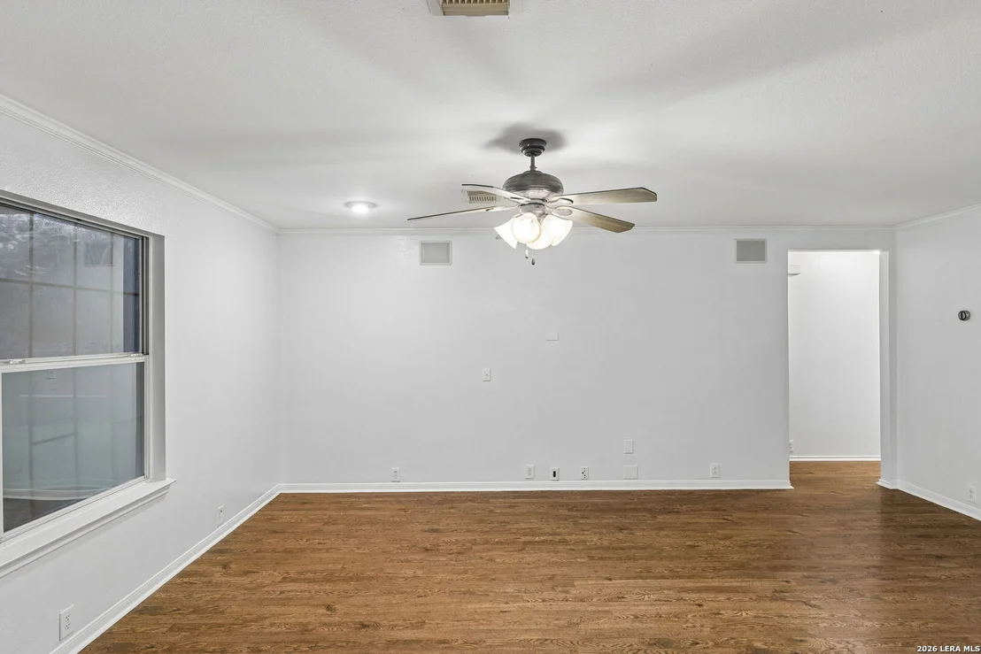 Photo of 1637 Rolling Brook Ln