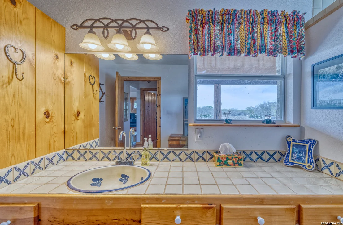 Photo of 2292 County Road 400