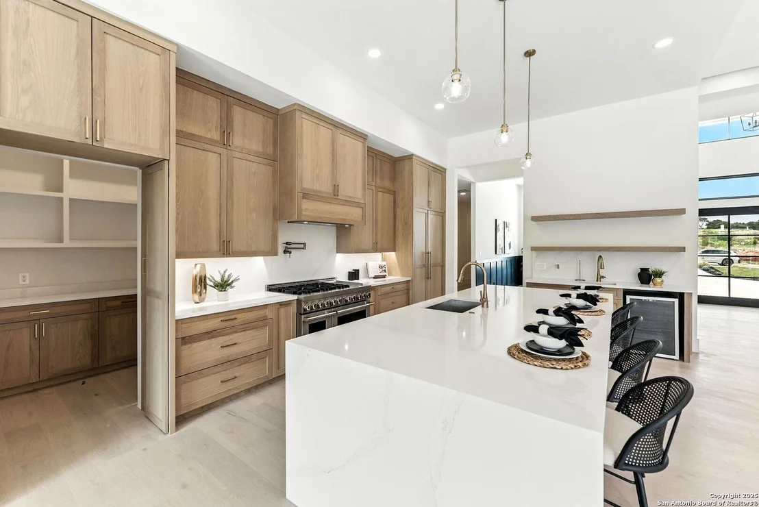 Photo of 10302 Kendall Canyon