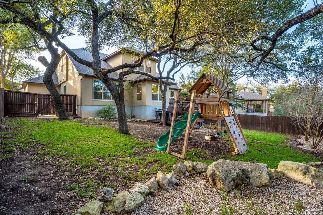 Photo of 1706 Nightshade