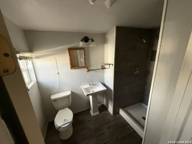 Photo of 406 CREATH PL