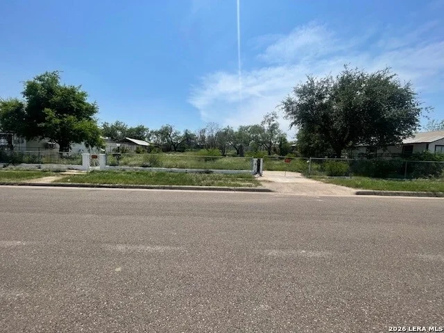 Photo of 965 Ave D