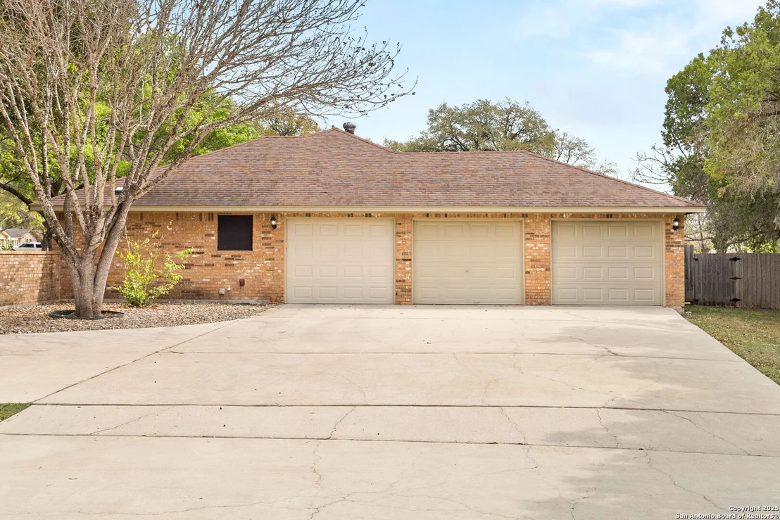 Photo of 1633 Willow