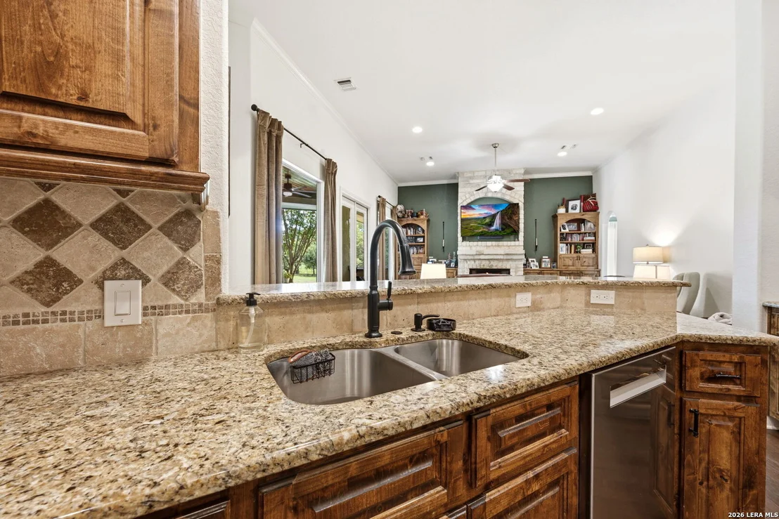 Photo of 431 COMAL RUN