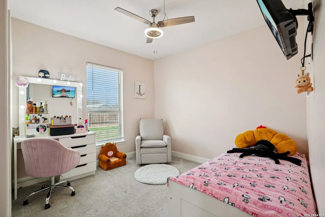 Photo of 325 Las Palomas