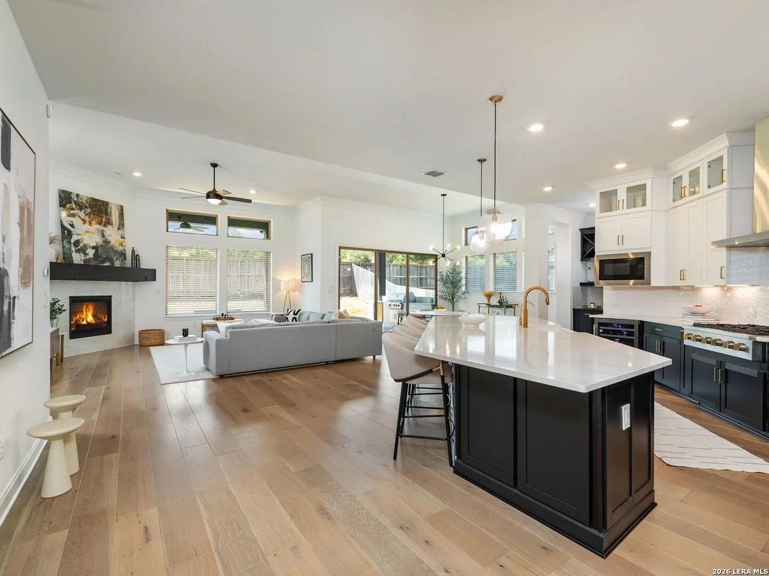 Photo of 3914 Balentine