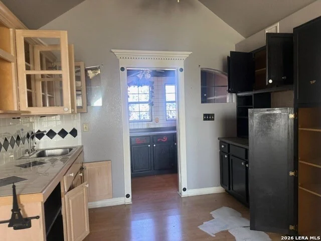 Photo of 25 W SKYVIEW DR