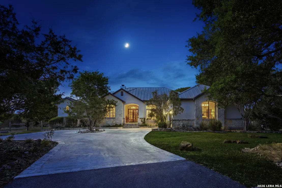 Photo of 104 PARK RDG