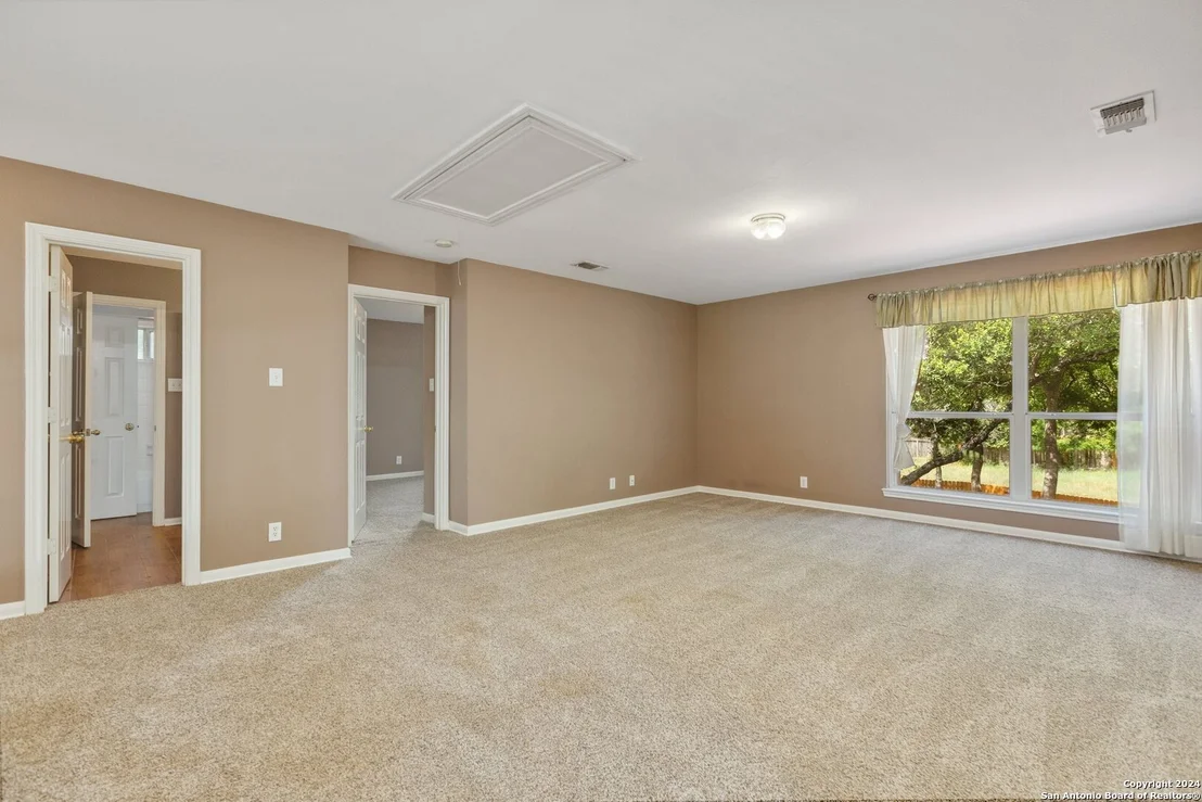 Photo of 14018 POSSUM TREE RD